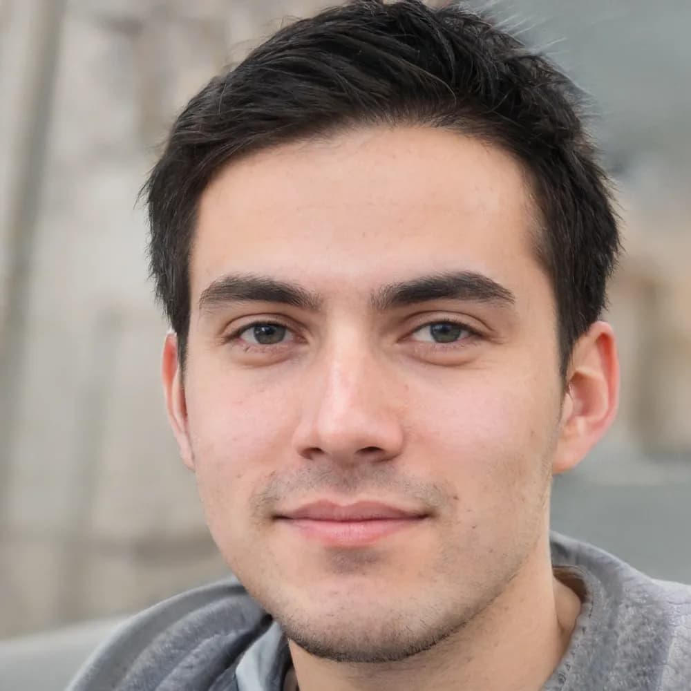 Autor Piotr Pikula